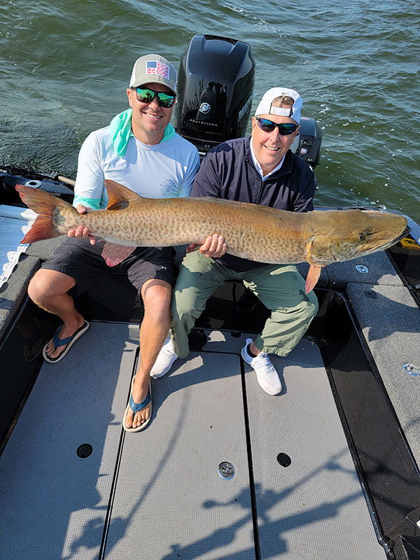 Green Bay Musky Fishing Guide