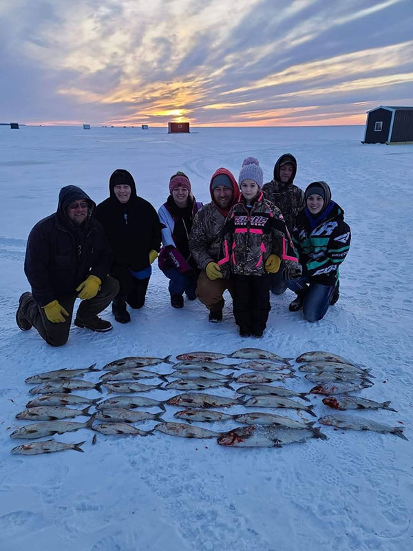 Sturgeon Bay Ice Fishing Guide