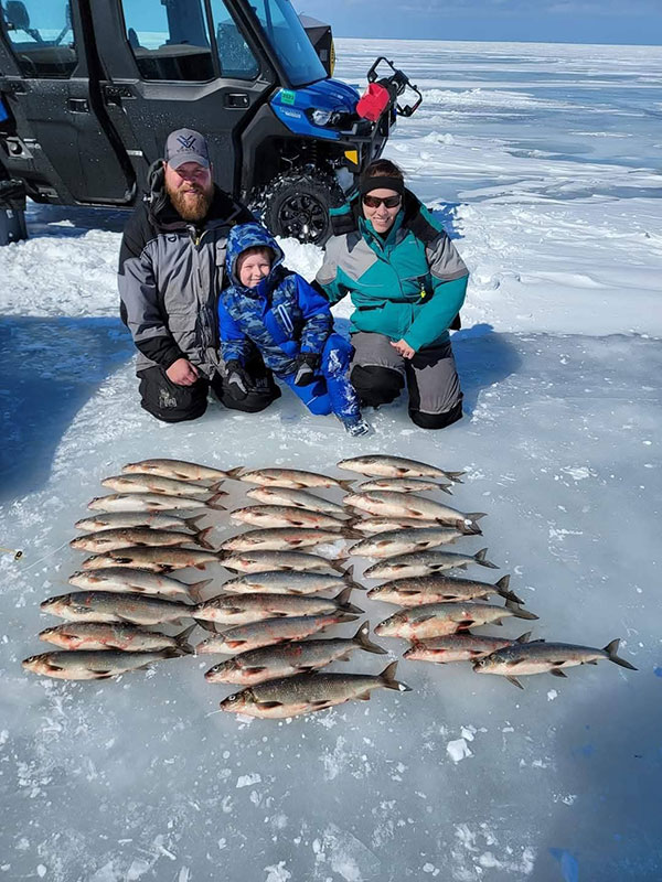 Green Bay Ice Fishing Guide